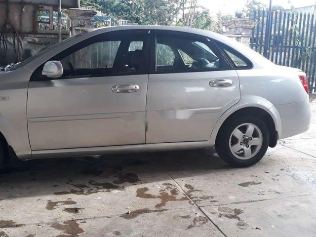 Cần bán xe Daewoo Lacetti sản xuất năm 20110