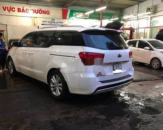 Bán Kia Sedona sản xuất năm 2015, màu trắng 0