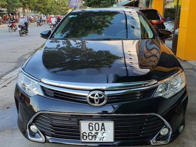 Cần bán Toyota Camry 2.5Q đời 2017, odo hơn 4 vạn