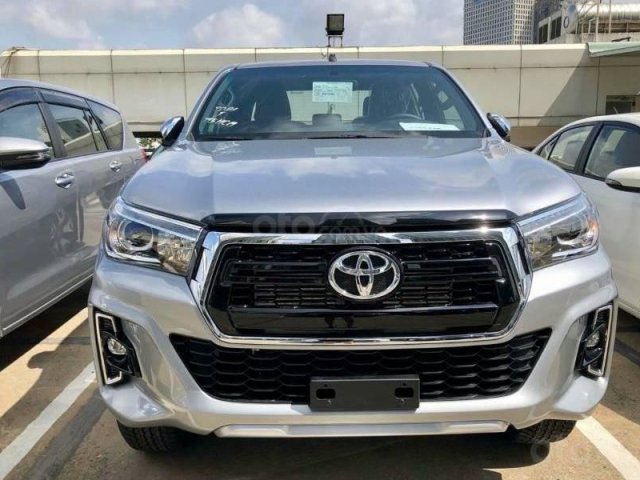 Bán xe Toyota Hilux 2.8G 4x4 AT 2019 xe giao ngay, ưu đãi sốc: Giảm tiền mặt + BHVC + PK chính hãng, LH 09411155850