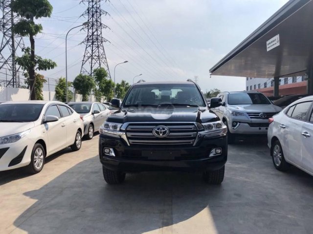 Bán Toyota Land Cruiser 4.6VX 2019 xe giao ngay, Ưu đãi sốc: Giảm tiền mặt + BHVC + PK chính hãng, LH 09411155850