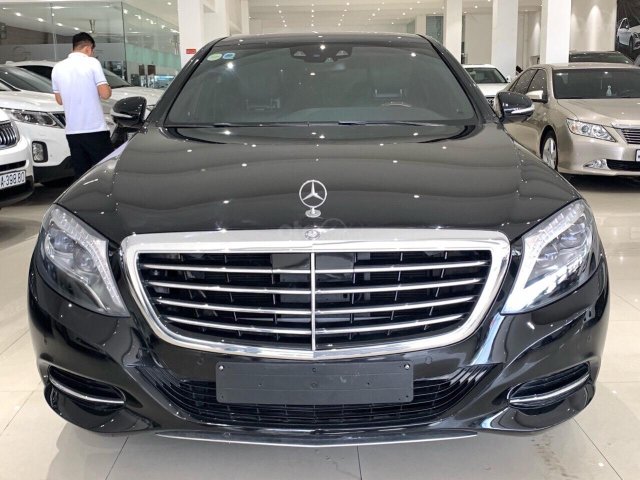 Bán Mercedes S400 2016, màu đen