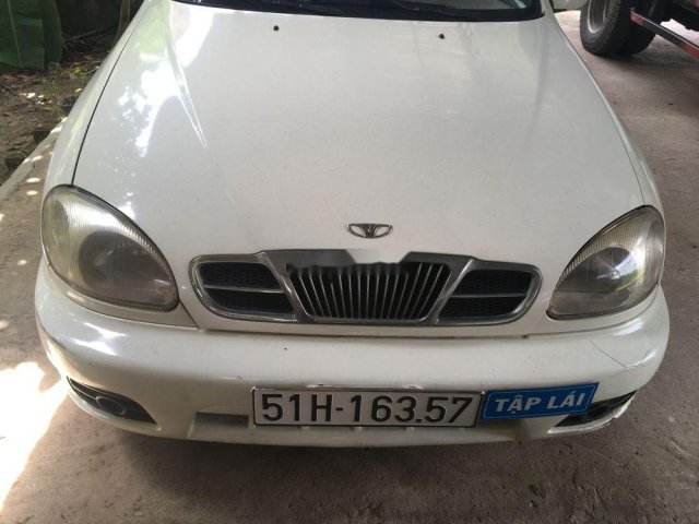 Cần bán xe Daewoo Lanos sản xuất 2002, giá 79tr0