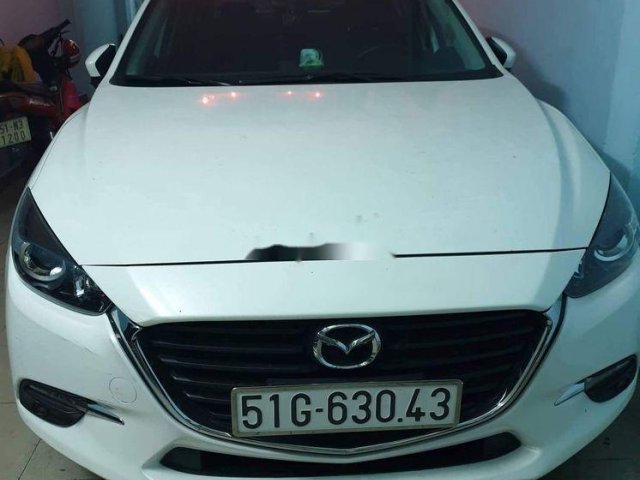 Xe Mazda 3 năm 2017, màu trắng, giá tốt0