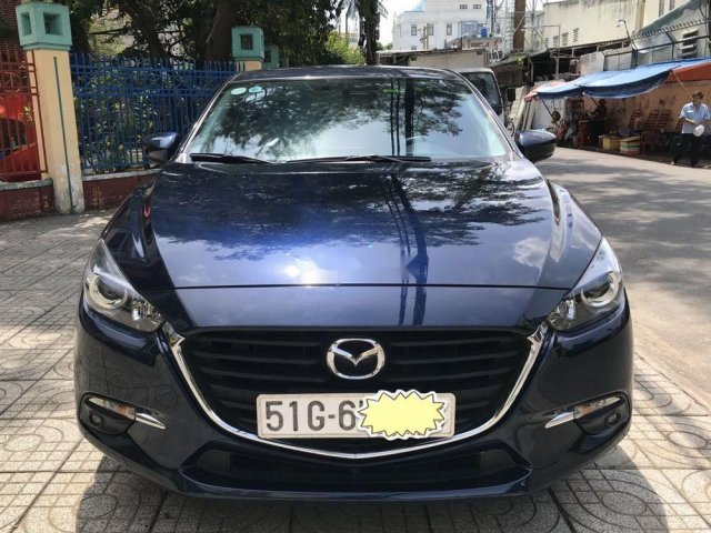 Bán Mazda 3 đời 2018, màu xanh lam chính chủ, giá 640tr0