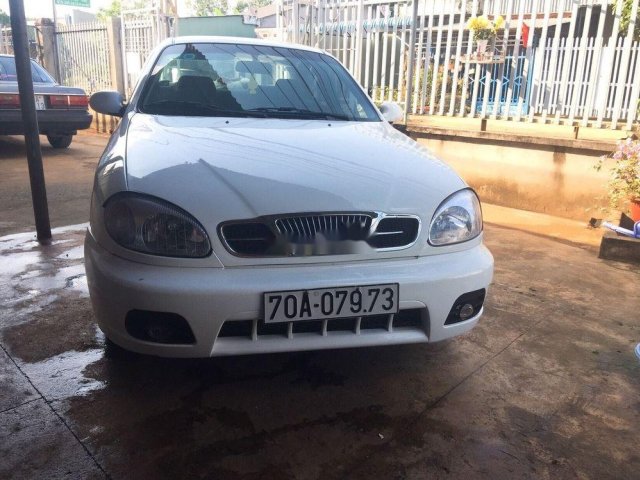 Cần bán xe Daewoo Lanos 2002, màu trắng, 78tr0