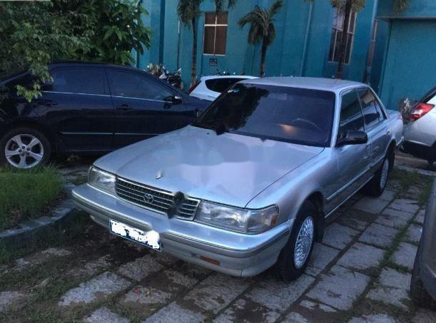 Cần bán lại xe Toyota Cressida sản xuất năm 1996, màu bạc, nhập khẩu, giá tốt0