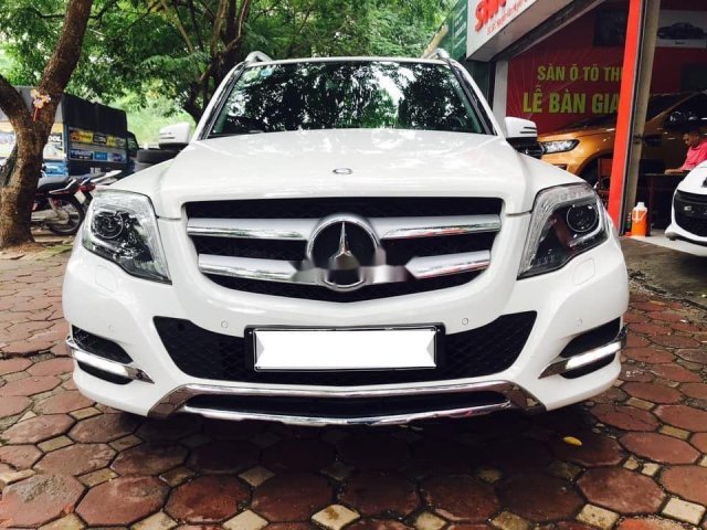 Bán xe Mercedes GLK 250 2.0AT sản xuất 2014, màu trắng chính chủ0