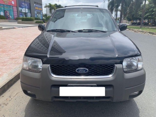 Cần bán lại xe Ford Escape sản xuất 2003, màu đen0