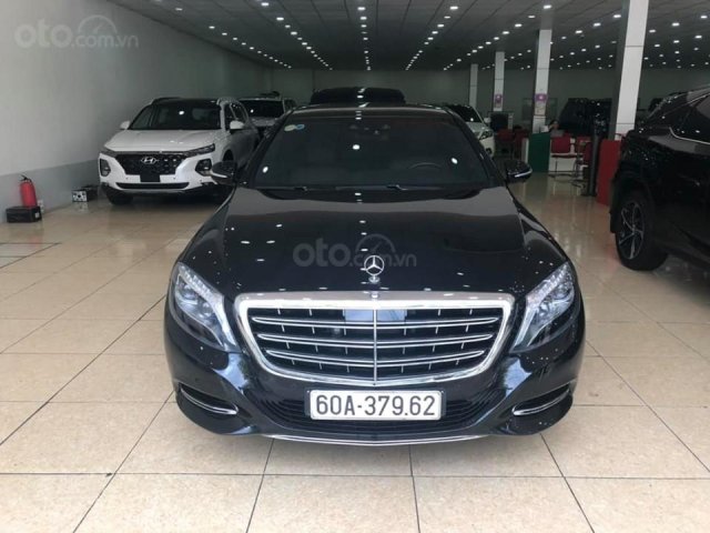 Bán S400 Maybach màu đen nội thất nâu, hàng hiếm, xe mới chạy hơn 2 vạn km còn mới zin0