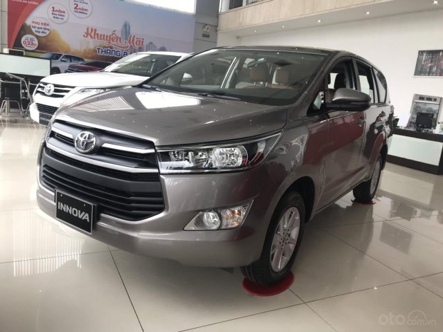 Bán xe Innova 2019, cam kết giá xe cực tốt, đủ màu, giao ngay