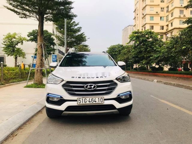 Bán Hyundai Santa Fe 2.4AT năm 2017, màu trắng, giá 990tr0