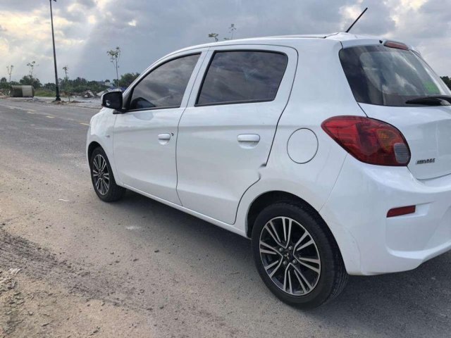 Xe Mitsubishi Mirage đời 2018, màu trắng như mới, giá chỉ 350 triệu