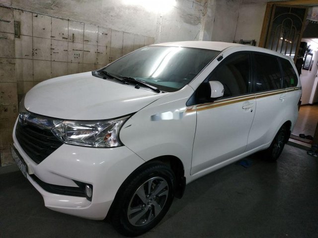 Bán Toyota Avanza đời 2018, màu trắng, xe nhập0