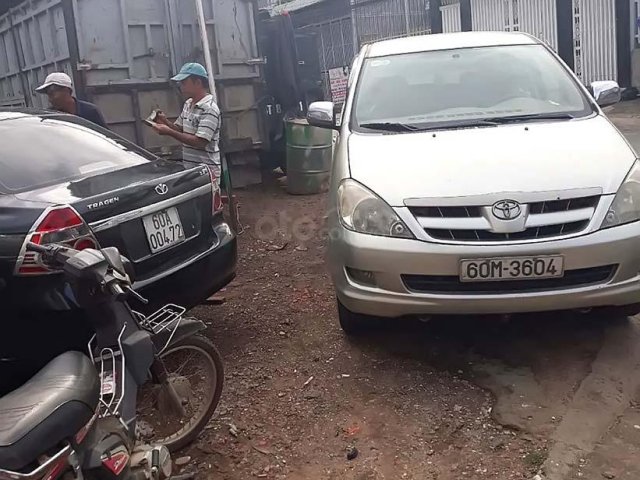 Bán Toyota Innova G năm 2006, màu bạc, giá 290tr0