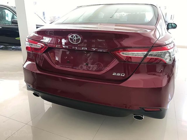 Bán xe Toyota Camry 2.5Q 2019 xe mới