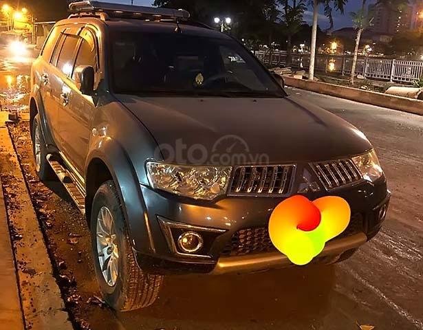 Bán ô tô Mitsubishi Pajero Sport năm sản xuất 2011, màu xám0