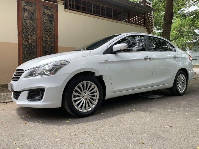 Bán Suzuki Ciaz 1.4AT sản xuất năm 2017, màu trắng, nhập khẩu nguyên chiếc