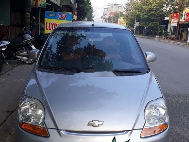 Bán xe Chevrolet Spark MT sản xuất năm 2011, màu bạc