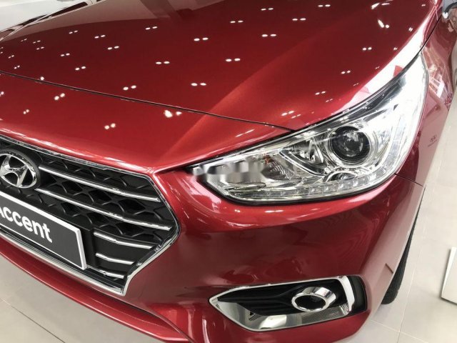 Cần bán Hyundai Accent sản xuất năm 2019, màu đỏ giá cạnh tranh