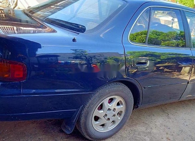 Bán xe Toyota Camry sản xuất năm 1992, màu xanh lam, nhập khẩu nguyên chiếc chính chủ 0