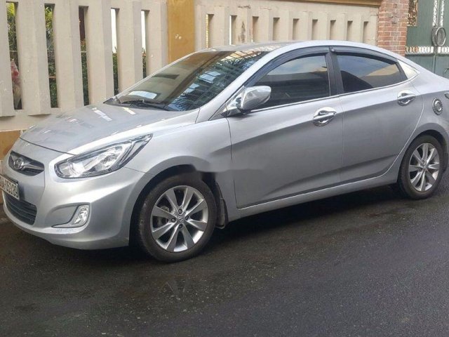 Bán ô tô Hyundai Accent năm sản xuất 2012, màu bạc, xe nhập chính hãng