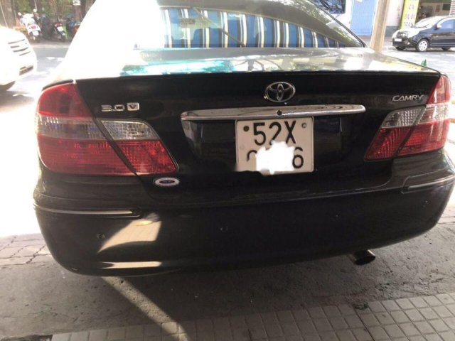 Bán Toyota Camry 3.0 AT sản xuất năm 2003, màu đen, xe nhập còn mới, giá tốt