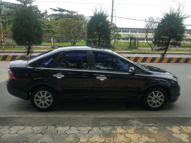 Bán Ford Focus đời 2008, màu đen, giá chỉ 260 triệu0