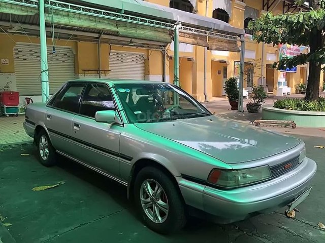 Cần bán gấp Toyota Camry năm sản xuất 1997, màu bạc, nhập khẩu chính chủ giá cạnh tranh