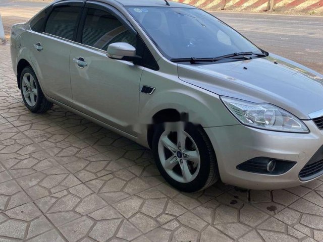 Bán xe Ford Focus 2011, nội thất còn rất mới