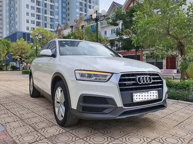 Cần bán Audi Q3 đời 2017, màu trắng, nhập khẩu