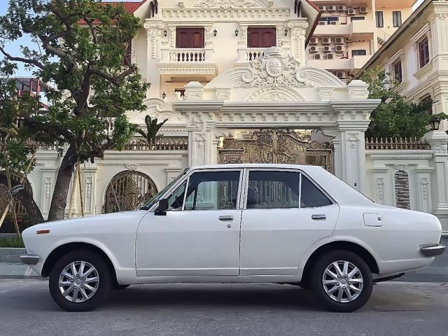 Bán Toyota Cresta 1990, màu trắng, nhập khẩu
