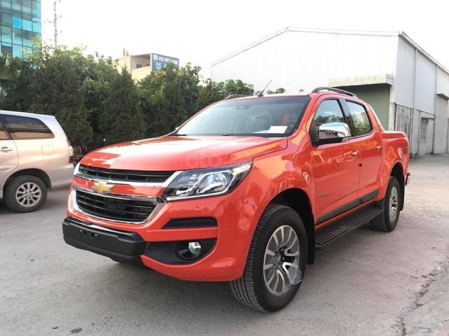 Cần bán Chevrolet Colorado 2.5 MT đời 2019, màu đỏ, nhập khẩu, giá 621tr0