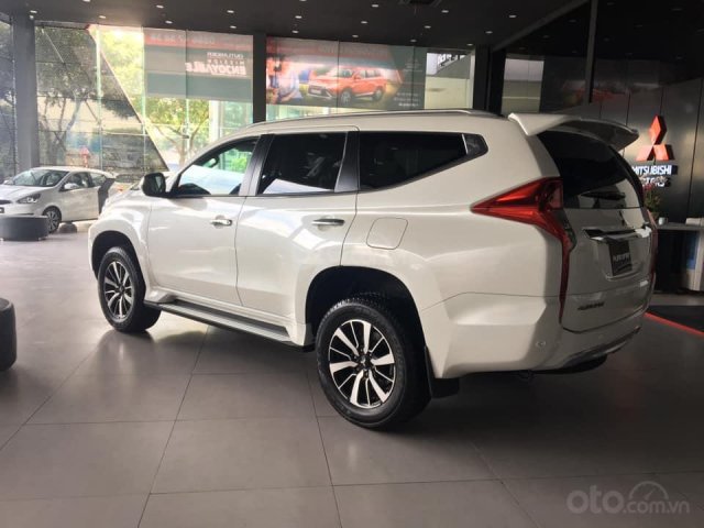 Cần bán xe Pajero Sport giá cạnh tranh nhất thị trường, chương trình khuyến mãi hấp dẫn0