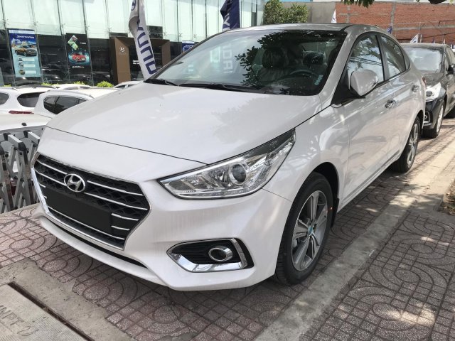 Bán Hyundai Accent AT bản đặc biệt 2019 - giao ngay - đủ màu - trả góp - khuyến mãi khủng tiền mặt + phụ kiện 25tr0