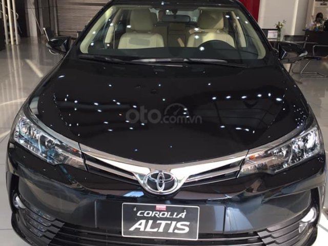 Bán xe Toyota Corolla Altis G đời 2019, màu đen. Xe giao ngay giá tốt, khuyến mại khủng tặng kèm phụ kiện0