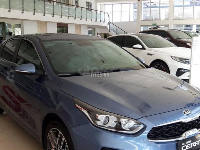 Bán Kia Cerato MT- xanh- 2018 giảm tới 35 triệu