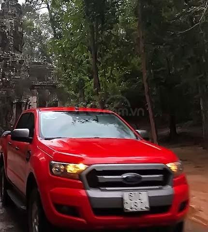 Bán xe Ford Ranger năm 2016, màu đỏ, nhập khẩu nguyên chiếc, giá chỉ 560 triệu