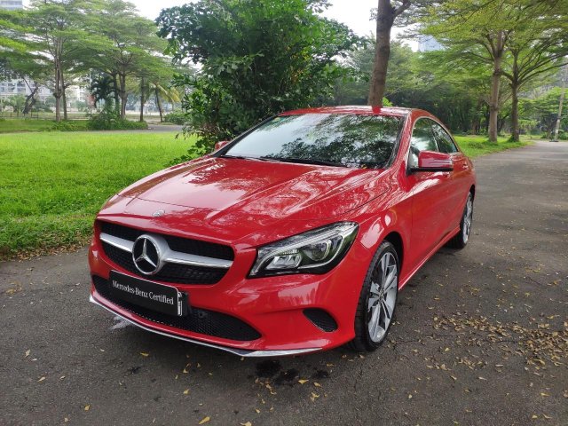 Giá tốt: Mercedes Benz CLA 200 2019 màu đỏ, đi 68km