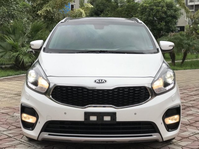 Bán Kia Rondo 2.0 AT SX 2016 ĐK 11/2018