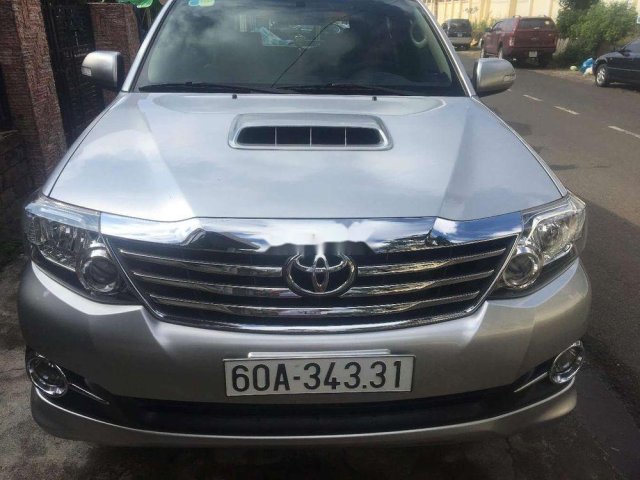 Cần bán gấp Toyota Fortuner đời 2016, còn nguyên bản