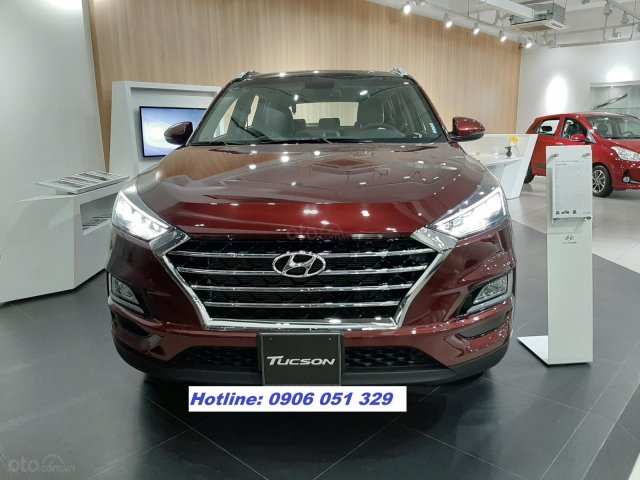 Bán Hyundai Tucson bản full, giảm giá khủng, 250tr nhận xe0