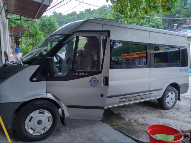 Bán xe gia đình làm dịch vụ cần bán Ford Transit 2009, giá 268 triệu