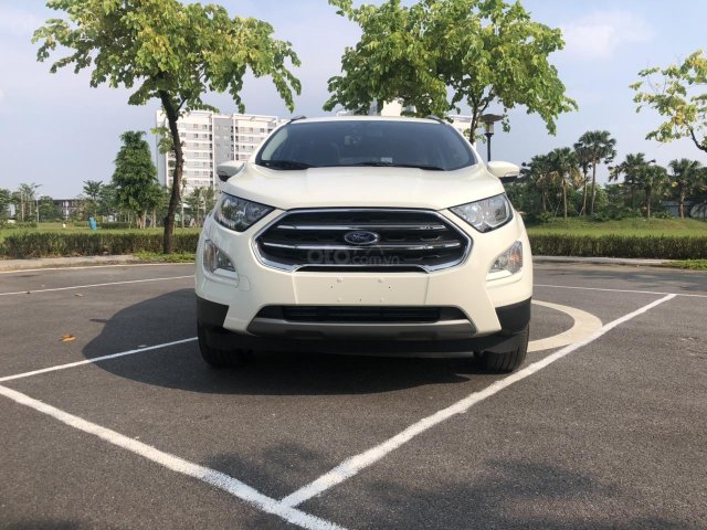 Bán xe Ford Ecosport Titanium 1.5L AT 2019, xe giao ngay, hỗ trợ các thủ tục, hỗ trợ trả góp 80%