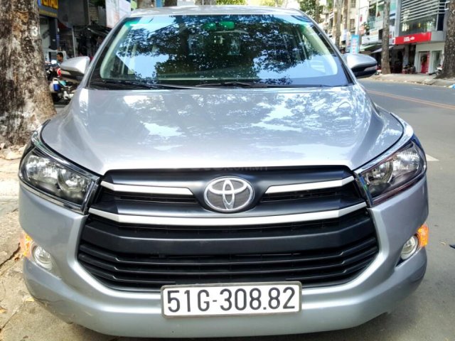 Bán ô tô Toyota Innova 2017, màu bạc, liên hệ 0917174050 Phong