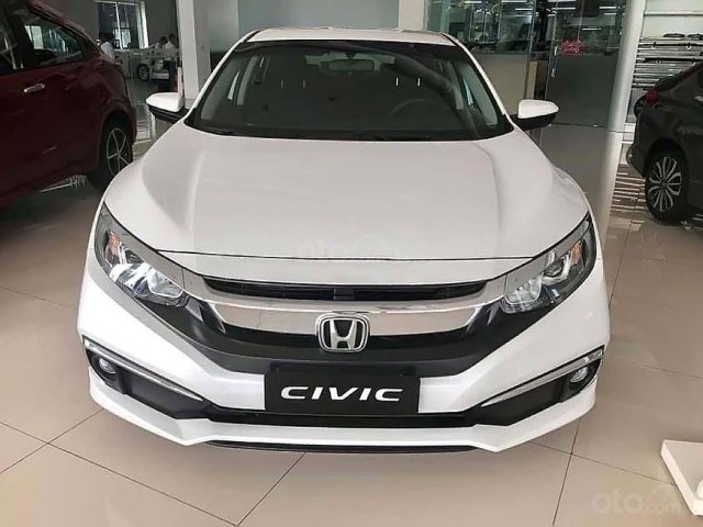 Cần bán xe Honda Civic năm sản xuất 2019, màu trắng, nhập khẩu chính hãng0