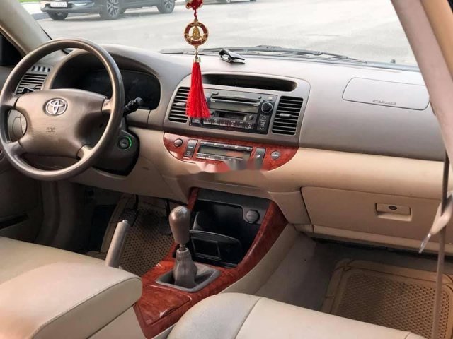 Bán Toyota Camry 2005, giá tốt, còn nguyên bản