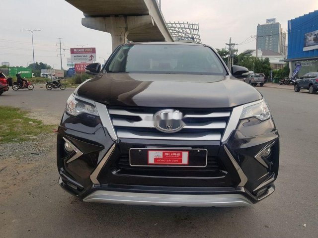 Bán Toyota Fortuner đời 2017, màu nâu, nhập khẩu, full đồ0