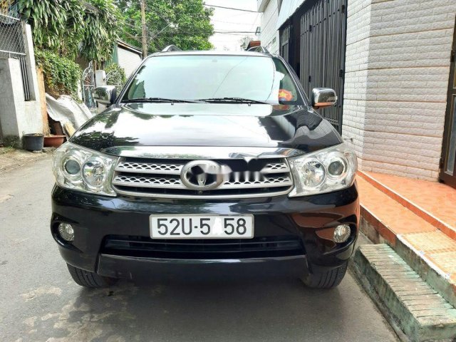 Bán Toyota Fortuner sản xuất 2009, màu đen xe gia đình, 498 triệu, xe nguyên bản