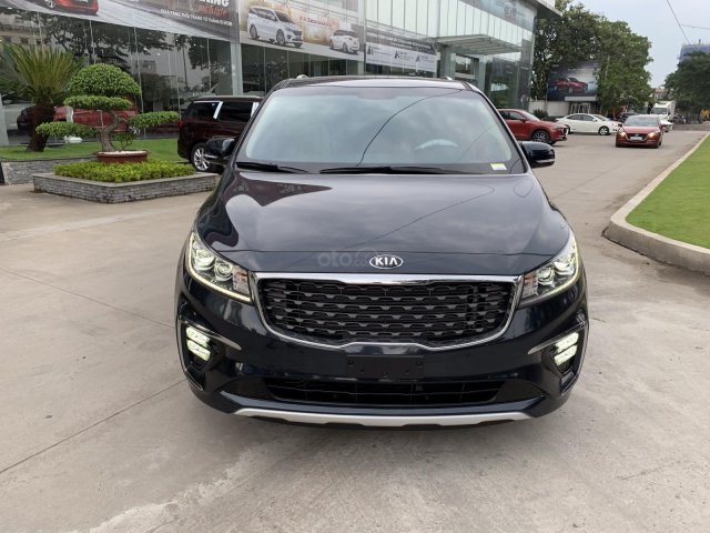 [Kia Phú Mỹ Hưng] bán Kia Sedona, góp ls 0%, ưu đãi 50tr, gọi ngay hotline: 0937183639 bao hồ sơ grab/be/taxi